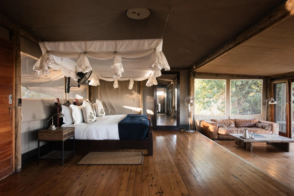 Luxus-Safari-Zelt in Little Vumbura, Botswana